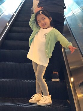 「PETIT BATEAU（プチバトー）のアイテム（チノパンツ）」を使った、YuriFannyKitさん（キッズ・90cm）の秋コーディネート