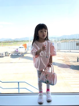 「seeds（シーズ）のアイテム」を使った、YuriFannyKitさん（キッズ・100cm）の春コーディネート