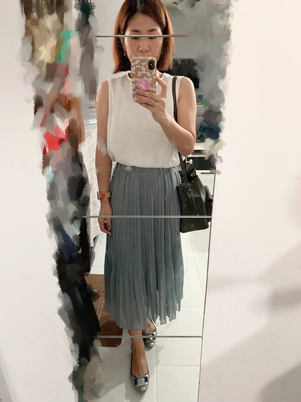 「no brandのアイテム（スカート、ブルー系）」を使った、Karen Loさん（レディース・159cm）の秋コーディネートの1枚目の写真