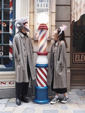 「ユニバ」｜「アイテム（ステンカラーコート）」を使った、kanta&mayukoさん（レディース・168cm）の秋コーディネート