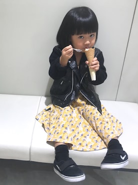 「アイテム（ライダースジャケット、ブラック系）」を使った、kt.irさん（キッズ・100cm）の秋コーディネート