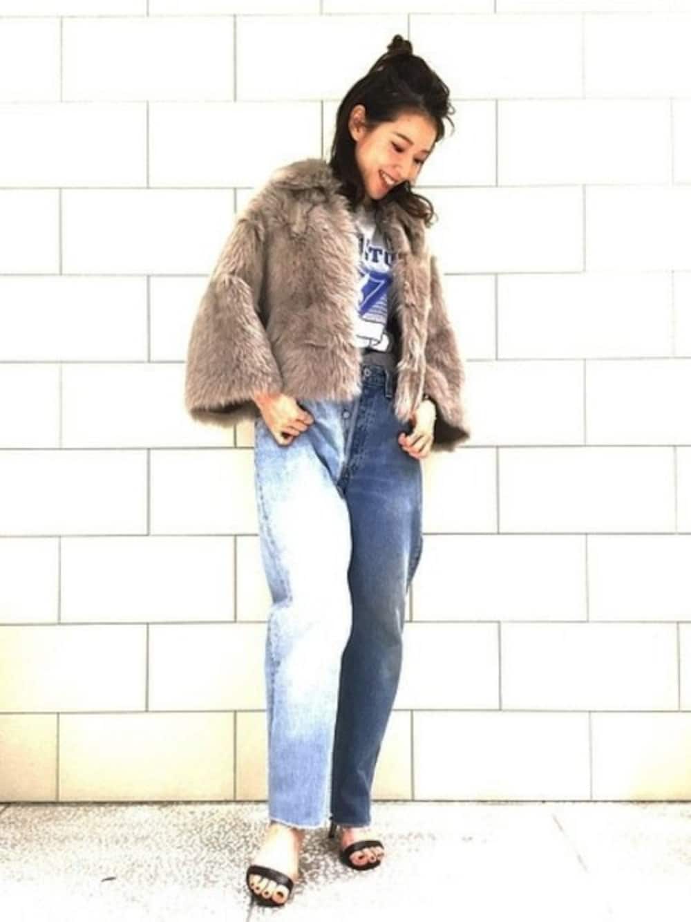 Spick & Spanのムートンコートを使った人気ファッションコーディネート