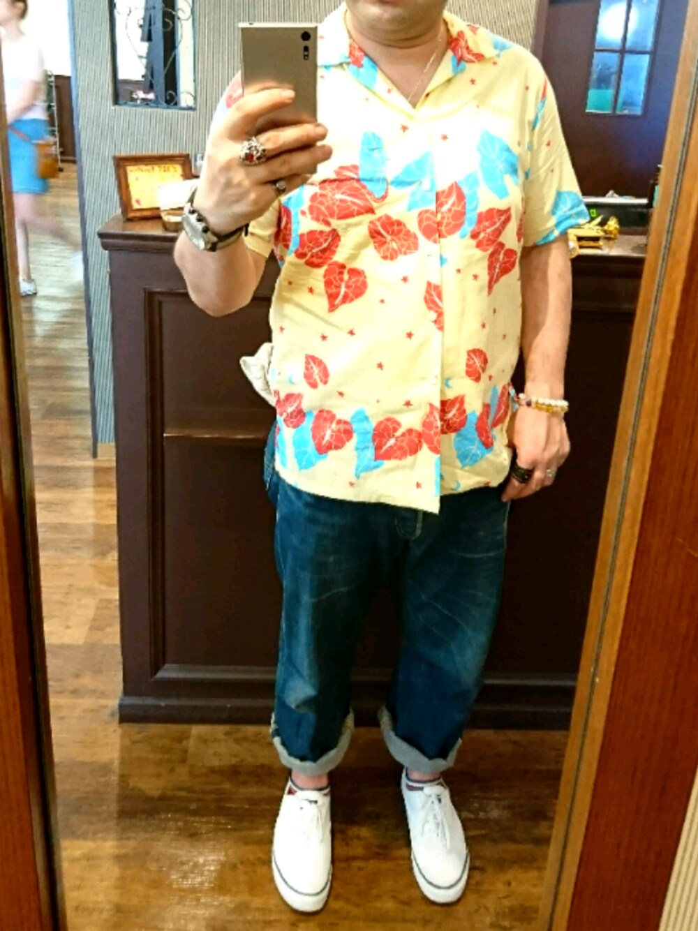 「アロハシャツ、アメカジ、Leeデニム、LEE、札幌、トップサイダー、アメカジフェス～夏の陣～」｜「SALTWATER COWBOYのSALTWATER COWBOY/ソルトウォーターカウボーイ MID NIGHT ALOHA SHIRTS（シャツ/ブラウス、イエロー系）」を使った、サドマッシ～ン@ズルい香りがする男さん（メンズ・173cm）の夏コーディネートの1枚目の写真