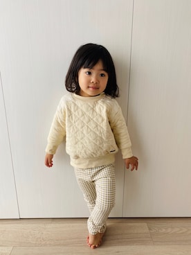 「petit main（プティマイン）のアイテム（トップス、ホワイト系）」を使った、依田瑠美さんの春コーディネート
