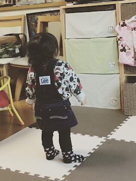 「Lee（リー）のアイテム（スカート）」を使った、Aaiaiさん（キッズ・70cm）の冬コーディネート