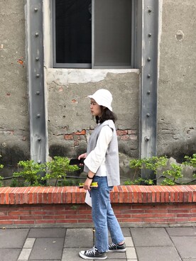「アイテム（サンバイザー、ホワイト系）」を使った、Jhang Fongさん（レディース・153cm）の冬コーディネート