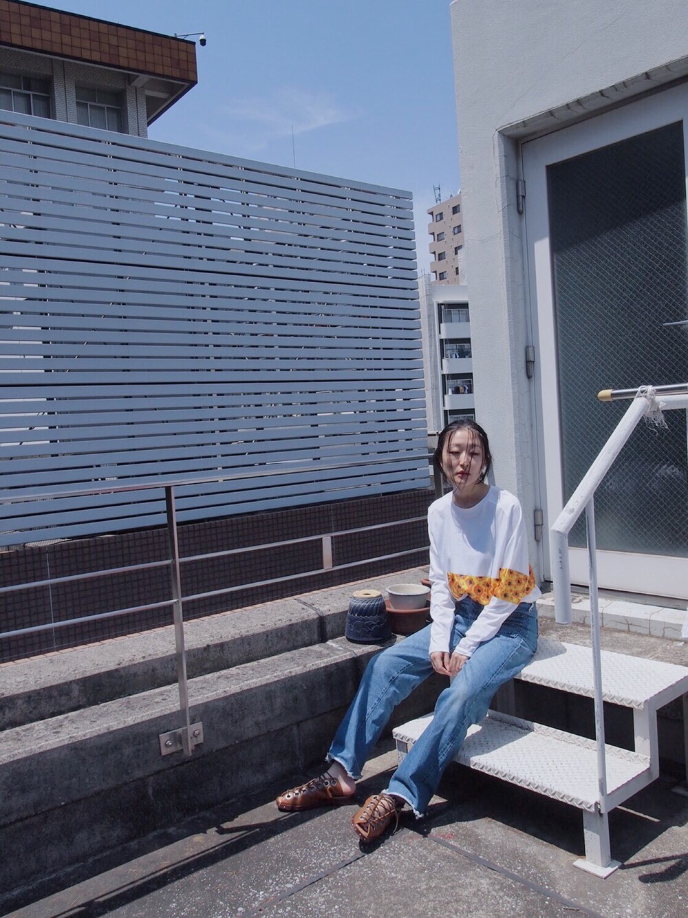 「bodcoの【bodco】ボッコ/  PATCHWORK RAGLAN （Tシャツ/カットソー、ホワイト系）」を使った、小林布結里さん（レディース・165cm）の夏コーディネートの1枚目の写真