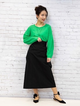 「ハイウエストスカート」｜「アイテム（その他）」を使った、SCRUMさん（レディース・161cm）の春コーディネート