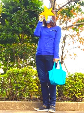 「GU（ジーユー）のアイテム（デニムパンツ、ブルー系）」を使った、mizuwakaki07さん（レディース・166cm）の秋コーディネート