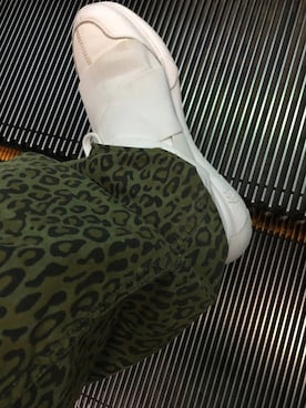 「NEPENTHES（ネペンテス）のアイテム（カーゴパンツ、その他）」を使った、Kazutoshi  Mukainoさん（メンズ・177cm）の春コーディネート