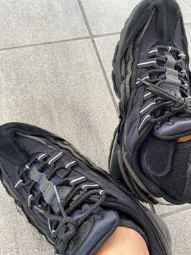 「NIKE（ナイキ）のアイテム（スニーカー、ブラック系）」を使った、Kazutoshi  Mukainoさん（メンズ・177cm）の夏コーディネート