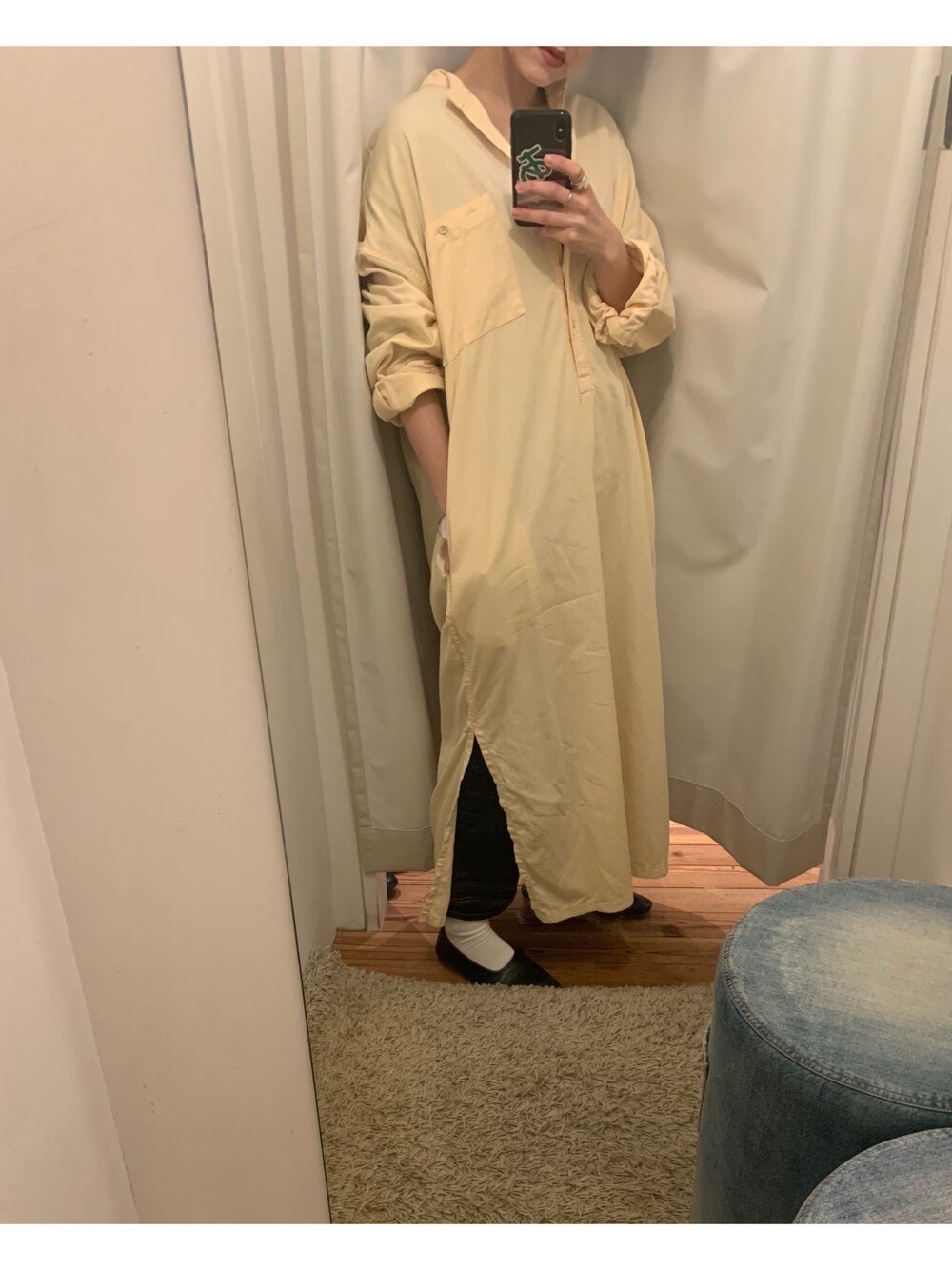 「カジュアル、シャツワンピース、ゆるコーデ、シンプルコーデ、カジュアルコーデ、ootd、おしゃれさんと繋がりたい」｜「TODAYFULのTODAYFUL(トゥデイフル) "Cottontwill Shirts Dress"コットンツイルシャツドレス／11920322（シャツワンピース、ベージュ系）」を使った、mikittyさん（レディース・160cm）の冬コーディネートの1枚目の写真