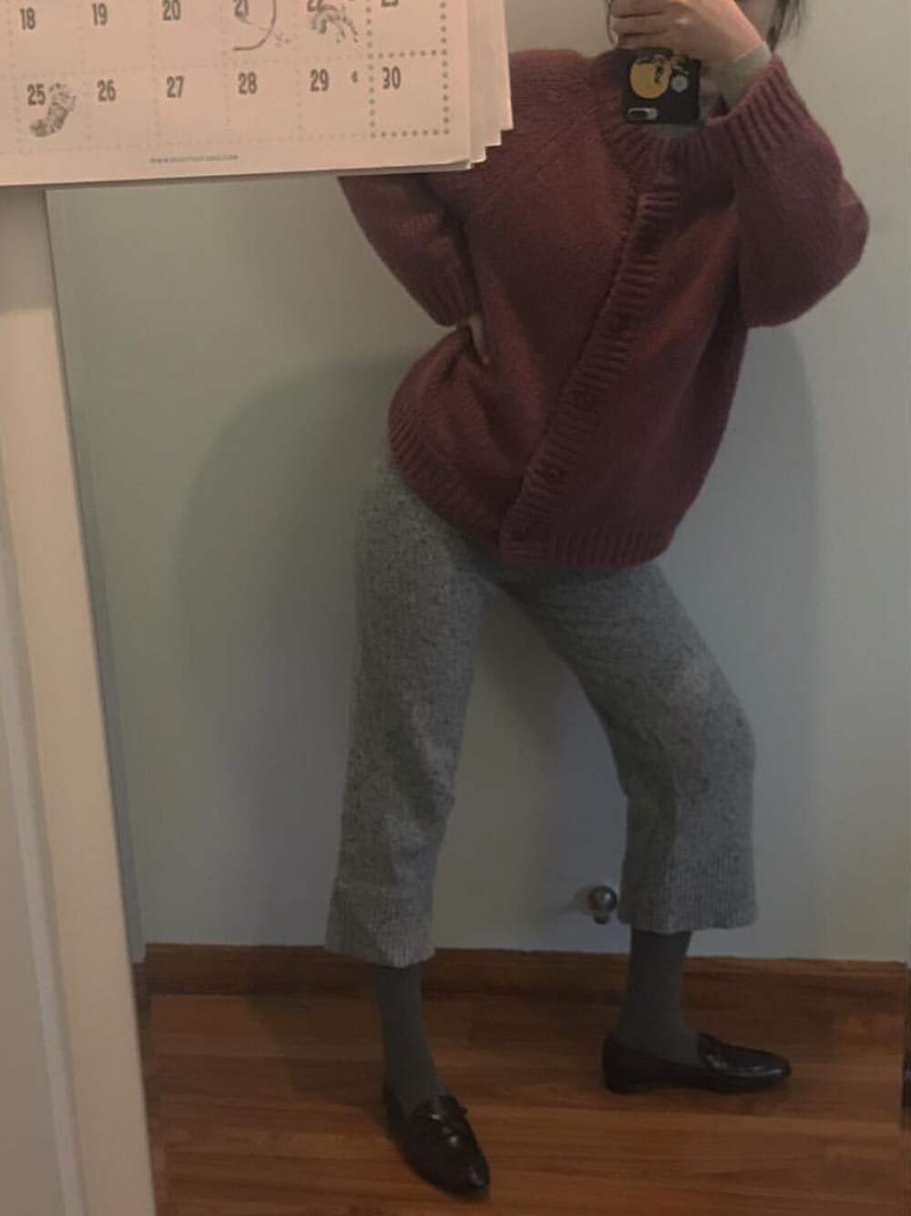 「CLUB MONACOのアイテム（その他パンツ、グレー系）」を使った、tree_c2yrさん（レディース・163cm）の春コーディネートの1枚目の写真