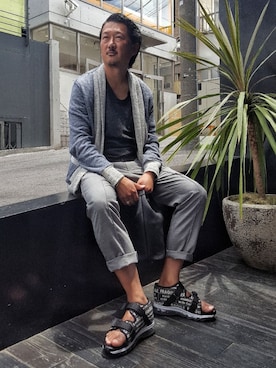 「ARMURE（アルミュール）のARMURE/アルミュール/double-breasted cardigan（カーディガン/ボレロ）」を使った、t頭さん（メンズ・171cm）の夏コーディネート