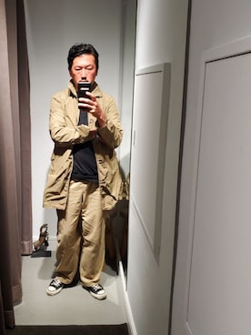 「アイテム（ステンカラーコート）」を使った、t頭さん（メンズ・171cm・40代）の春コーディネート