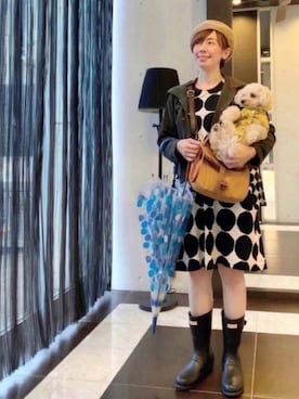 「ベレー帽推奨委員会」｜「アイテム（レインシューズ）」を使った、chaco♪さん（レディース・157cm）の秋コーディネート