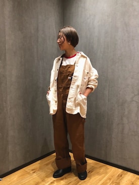 「アイテム（サロペット/オーバーオール、ブラウン系）」を使った、harukaさん（レディース・160cm）の秋コーディネート