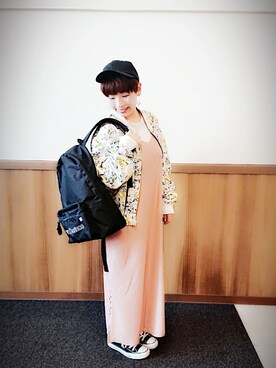 「リバーシブル」｜「アイテム（財布/小物）」を使った、immisaさん（レディース・154cm）の冬コーディネート