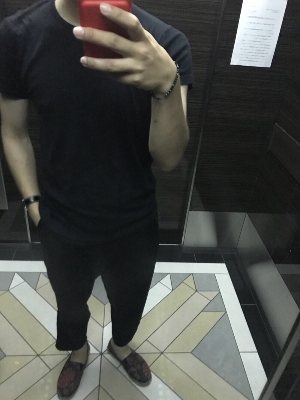 yunyun_jpさん（メンズ・177cm）の夏コーディネートの1枚目の写真