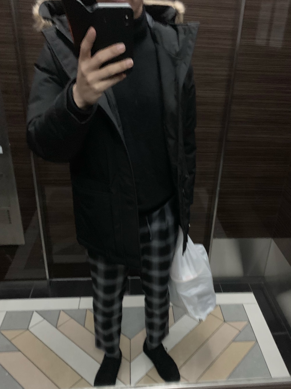 「BEAUTY&YOUTH UNITED ARROWSのBY TW イージー アンクルパンツ（スラックス、その他）」を使った、yunyun_jpさん（メンズ・177cm）の冬コーディネートの1枚目の写真