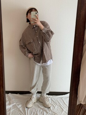 「アイテム（スウェットパンツ、シルバー系）」を使った、ameさん（レディース・153cm）の夏コーディネート