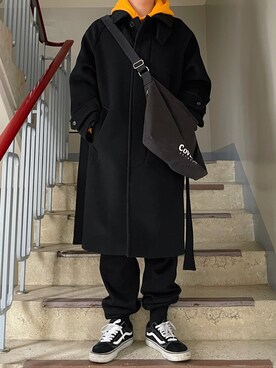 「COVERNAT（カバーナット）のアイテム（バッグ）」を使った、프랭크さん（メンズ・168cm）の冬コーディネート