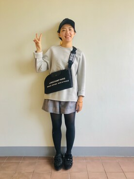「STAFF ONLY（スタッフオンリー）のアイテム」を使った、YIWENさん（レディース・165cm）の冬コーディネート