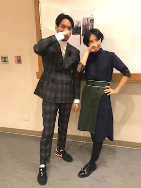 「sacai」｜「アイテム（フォーマルスーツ/小物）」を使った、YIWENさん（レディース・165cm）の冬コーディネート