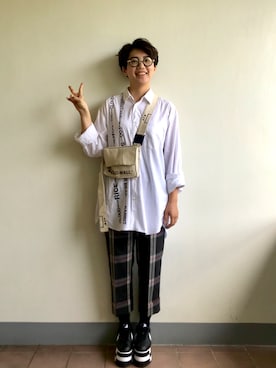 「A-COLD-WALL*(アコールドウォール)のアイテム(バッグ)」を使った、YIWENさん(レディース・165cm)の秋コーディネート