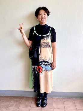 「Yohji Yamamoto（ヨウジヤマモト）のアイテム（ショルダーバッグ）」を使った、YIWENさん（レディース・165cm）の夏コーディネート