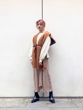 「EARIH（アーリ）のアイテム」を使った、rio  shimizuさん（レディース・164cm）の秋コーディネート