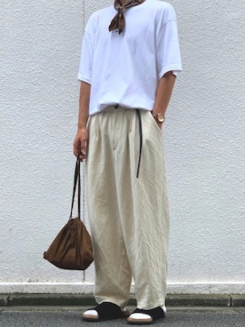 「秋のカフェオレコーデ」｜「アイテム（財布/小物）」を使った、るか。さん（メンズ・172cm）の秋コーディネート