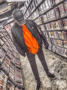 「XLARGE（エクストララージ）のアイテム（MA-1）」を使った、eitaさん（メンズ・178cm）の秋コーディネート