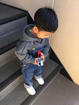 「OLD NAVY（オールドネイビー）のアイテム（オールインワン・サロペット）」を使った、はるさん（キッズ・90cm）の春コーディネート