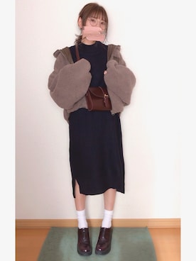 「黒ワンピ」｜「アイテム（ブルゾン）」を使った、ａｏｉさん（レディース・161cm）の冬コーディネート