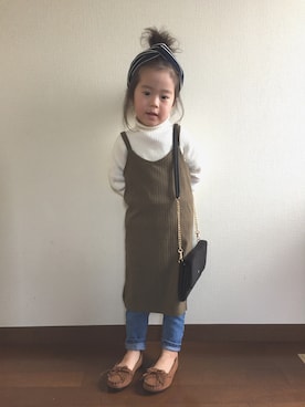 「リブニット」｜「アイテム（モカシン/デッキシューズ）」を使った、kotochanさん（キッズ・90cm）の冬コーディネート
