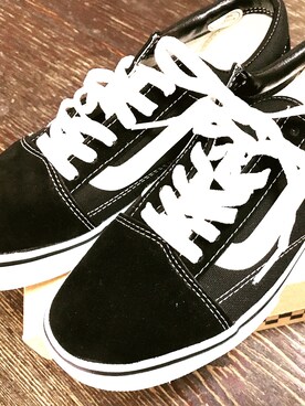「VANS（バンズ）のアイテム（スニーカー、ブラック系）」を使った、Uichanさん（レディース・162cm）の秋コーディネート