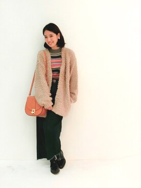 「YECCA VECCA（イェッカヴェッカ）のアイテム（パンプス）」を使った、にしおか みほさん（レディース・157cm）の冬コーディネート