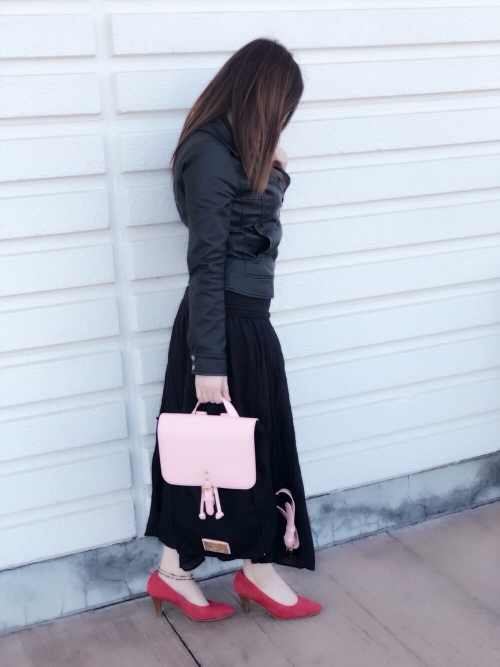 「GASTONLUGA、mama、mamafashion、ライダース、ロングスカート、リュック、バックパック、pink、パステル映える春」｜「gastonlugaのアイテム（バックパック/リュック、ピンク系）」を使った、sakuratamさん（レディース・157cm）の春コーディネートの1枚目の写真