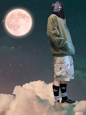 「葵産業のアイテム（パーカー、グリーン系）」を使った、きよまるさん（メンズ・165cm）の秋コーディネート