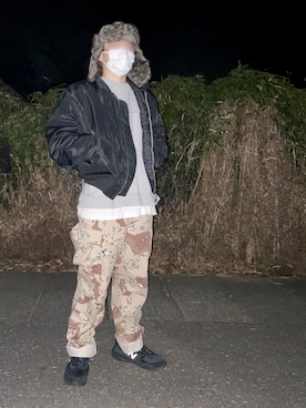 「古着のアイテム（ミリタリージャケット、ブラック系）」を使った、きよまるさん（メンズ・165cm）の冬コーディネート