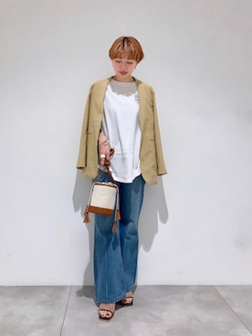 「クリアサンダル」｜「アイテム（ノーカラージャケット）」を使った、beeeさん（レディース・156cm）の春コーディネート