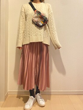 「CLAE（クレイ）のアイテム」を使った、1s0さん（レディース・167cm）の冬コーディネート