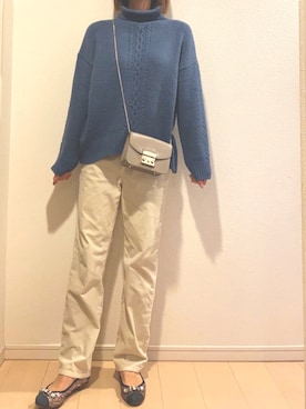 「ブルー x ホワイト」｜「アイテム（バレエシューズ）」を使った、1s0さん（レディース・167cm）の冬コーディネート