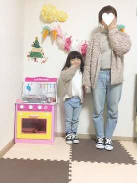 「CIAOPANIC TYPY（チャオパニックティピー）の【親子お揃い】ループクルーカーディガン（ニット/セーター、ピンク系）」を使った、miii☺︎さん（キッズ・100cm）の冬コーディネート
