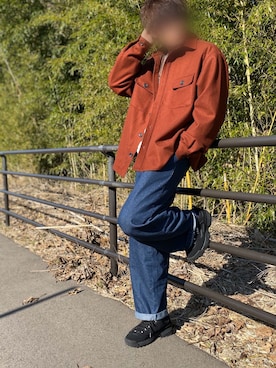 「アイテム（ミリタリージャケット、レッド系）」を使った、やそさん（メンズ・181cm）の秋コーディネート