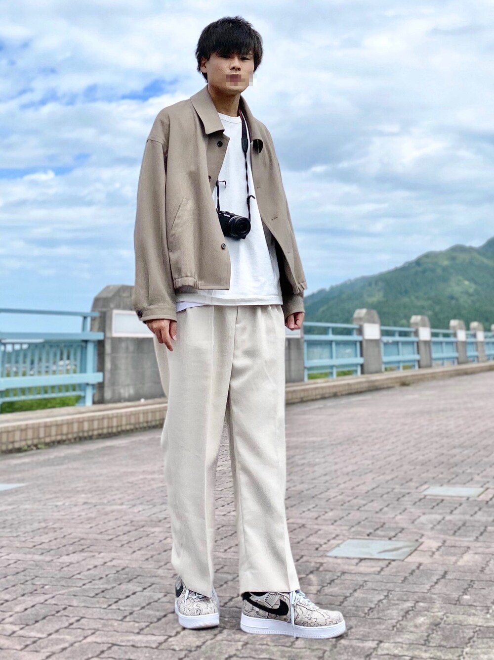 ブルゾンを使った「クリーム色」の人気ファッションコーディネート - WEAR