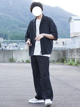 「モノートーン」｜やそさん（メンズ・181cm）の秋コーディネート