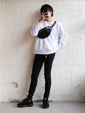 「unrelaxing（アンリラクシング）のアイテム（スウェット）」を使った、やそさん（メンズ・181cm）の春コーディネート