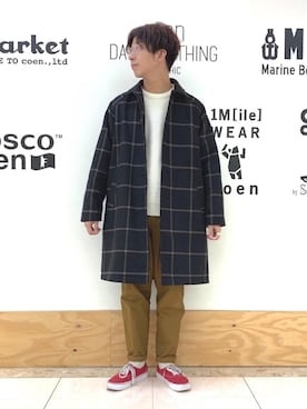 「ワッフルニット」｜「アイテム（ステンカラーコート）」を使った、coen わきやまさん（メンズ・173cm）の秋コーディネート